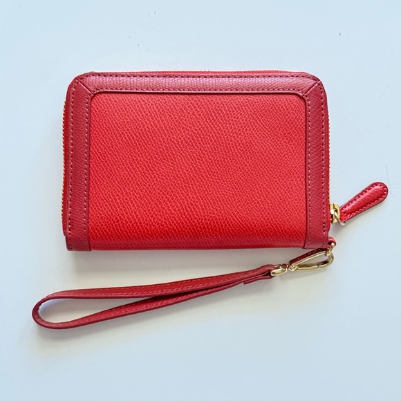 New Vera Bradley Red Grab And Go Leather Wallet Wristlet - Picture 2 of 7